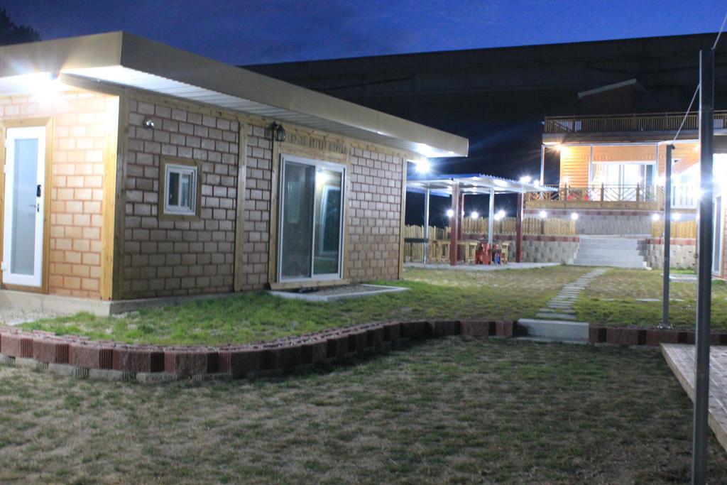 Tobang Red Clay Pension Pohang Exterior foto